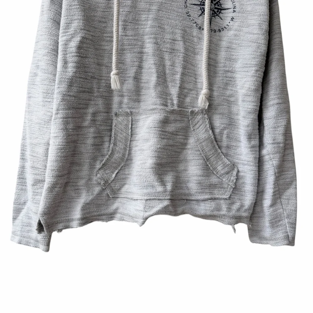 Vineyard Crew Light Gray Hooded Textured Knit Distressed Pullover Sweater Size S